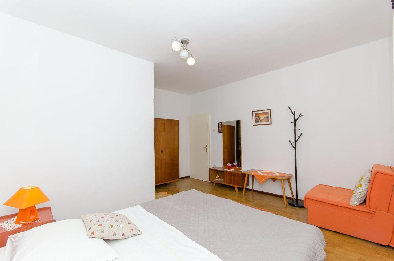 Apartment Anka Orebić Exterior foto
